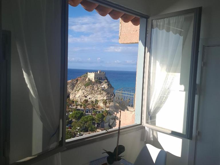 La Finestra sul Mare - Ferienwohnung Tropea