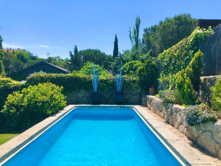 Charming villa with a private pool - B&B Las Rozas de Madrid