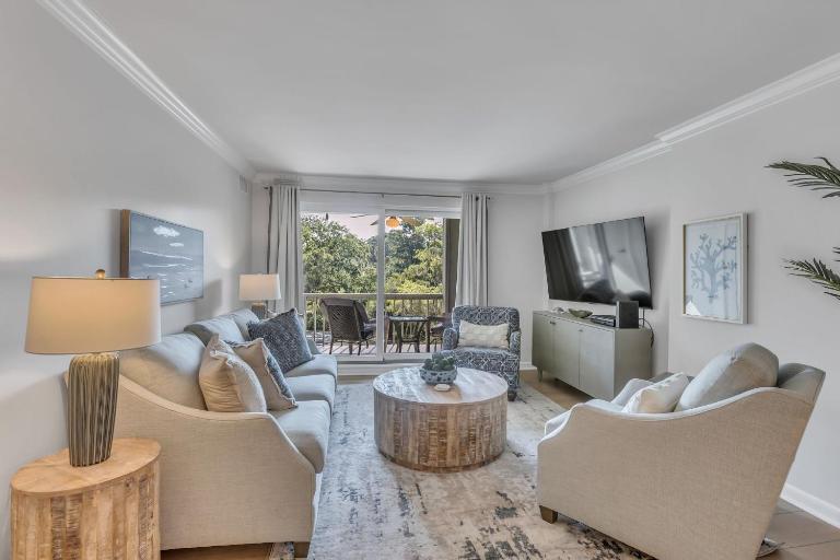 883 Ketch Court at The Sea Pines Resort - B&B Hilton Head