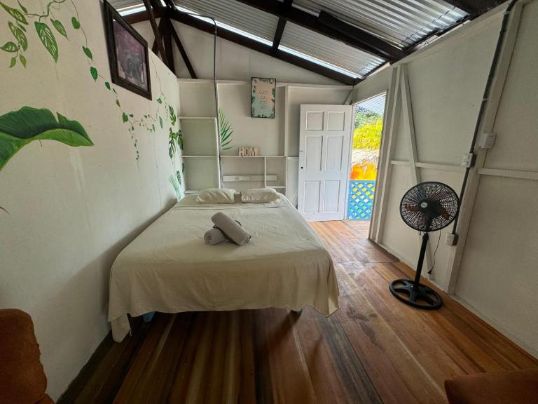 Shalon Apartments - B&B Cahuita