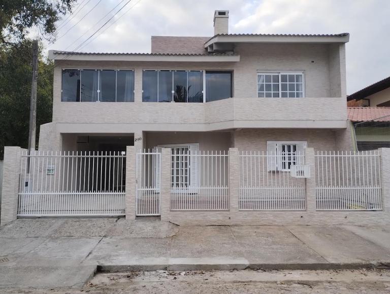 Casa Térrea em Torres perto da Praia da Cal - B&B Torres
