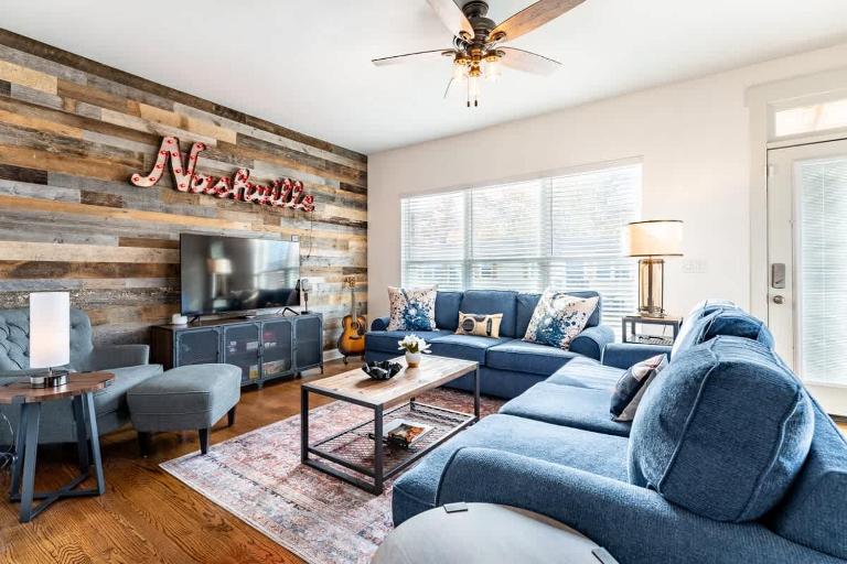 The Nashville Star by Stay Local Nashville - B&B Nashville