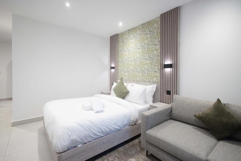 Newest Bantree Studio Apartment - Airport Residential - B&B Accra