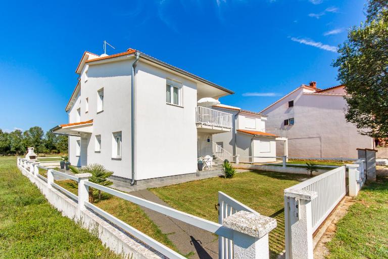 Apartments Alba - Ferienwohnung Fazana