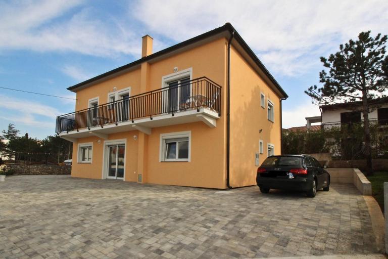 Apartment Ivo P. - B&B Šilo