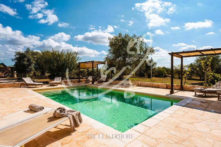TD Truly Trulli Gentle Breezes Across Olive Valley - Chambres d'hôtes Alberobello