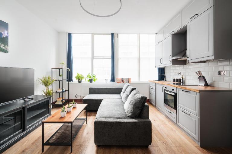 Serene One Bedroom Apartments Holborn, 10 Min Walk to Oxford Street - Ferienwohnung London