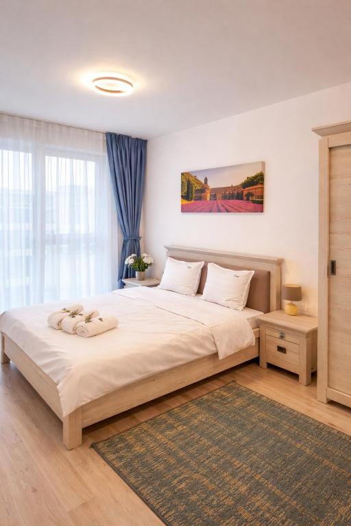 KASPER Collection - Commercial Center Brașov - Ferienwohnung Kronstadt
