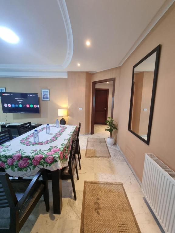 Luxury home tunisia mall lac 2 - Ferienwohnung Tunis