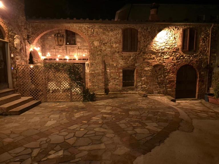 Vacation Home Tuscany Pisa-Lucca 2 - B&B Filettole