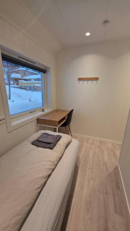 Arctic Nine - Room nr 7 - Central room on the island - B&B Tromsø