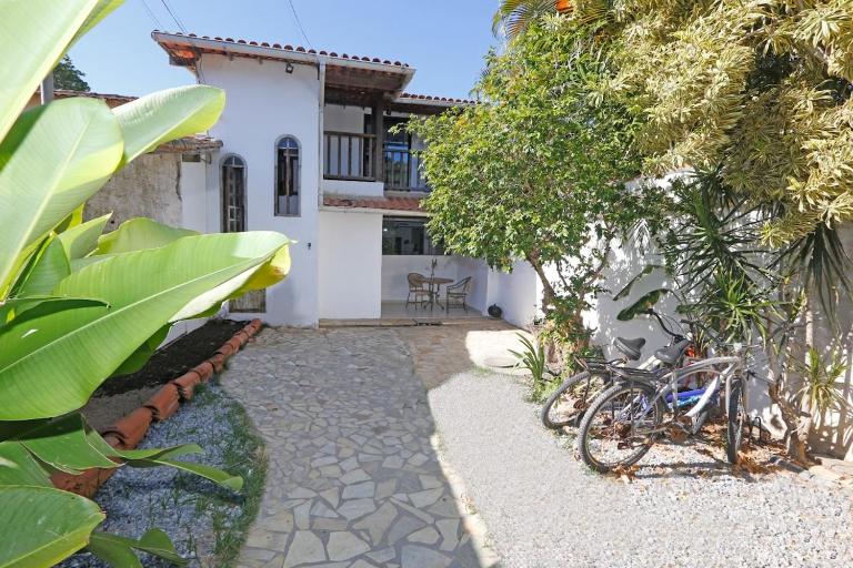Linda casa ampla a 200m da Praia de Manguinhos - B&B Armação dos Búzios
