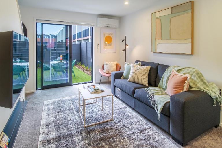 Central City Walk to Stadium Dining Shopping - B&B Christchurch