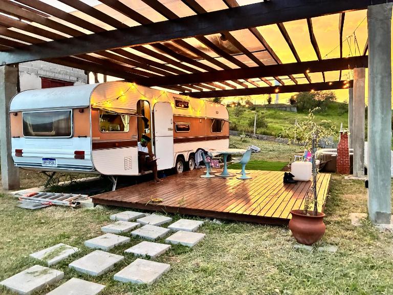 Trailer com vista maravilhosa - Bed and Breakfast São Roque