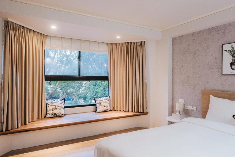 Meworld Hotel - Zhongshan - B&B Taipei