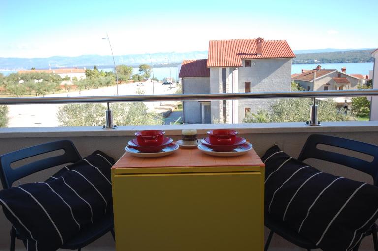 Apartment Vesna by El-Pi Tours - Ferienwohnung Porat