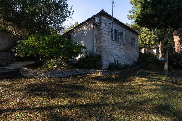 Apartments Garina II - B&B Veli Lošinj