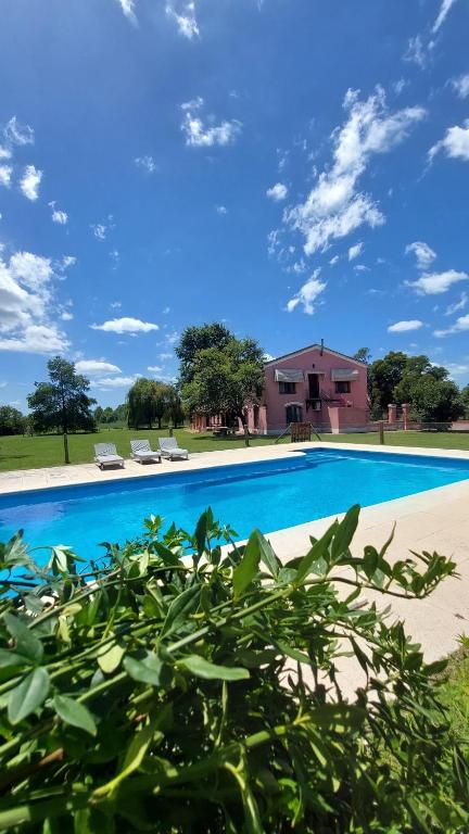 Private country house near the city! - B&B Lobos