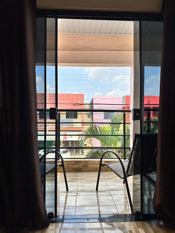 Conforto em Sinop com 2 Quartos com Ar Condicionado - Bed and Breakfast Sinop