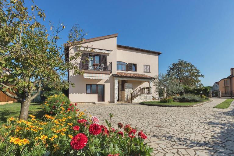Apartments Nikolic - Ferienwohnung Valbandon