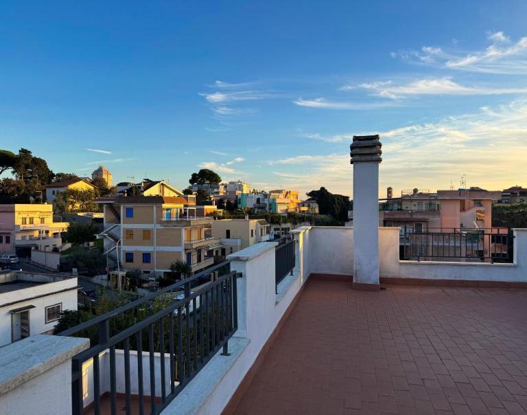 SOFIA APARTMENT - Bright and Spacious Flat in Central Nettuno, Steps from the City Center, Beaches, and Train Station - Chambres d'hôtes Nettuno