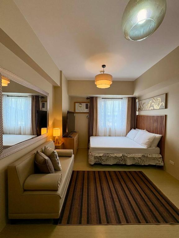 KBrothers - Chic Studio in the Heart of it All! - B&B Cagayan de Oro