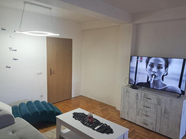 AS Lux apartment tetovo - B&B Tetovo