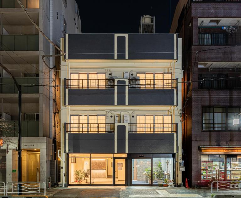 Cocono Apartment Hotel - B&B Tokyo