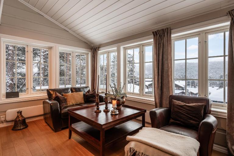Spacious detached house of 209 sqm in the heart of Geilo - B&B Geilo