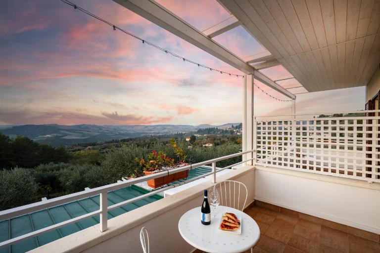 Casa Festa Timmari - Bed and Breakfast La Martella