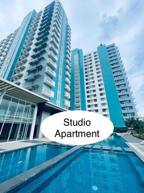 Mesavirre Garden Residences Tower B Studio Unit - B&B Bacólod