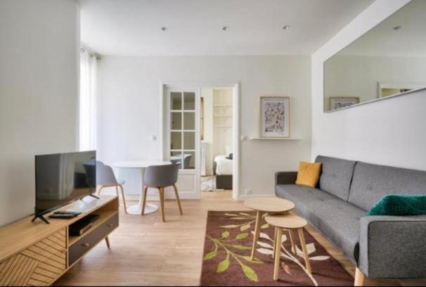 Elegant and Chic Central Paris - Near Top Sights - Ferienwohnung Paris