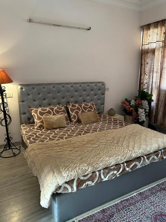 Happy Homes 2BHK Second Floor Panchkula - Bed and Breakfast Panchkula
