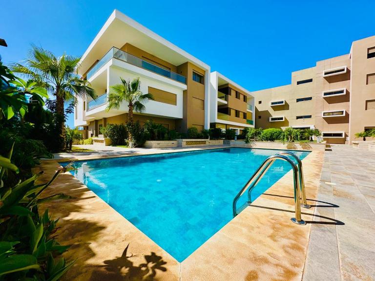 Appart de luxe avec piscine - 5 min de la plage - Chambres d'hôtes Tamraght Ouzdar