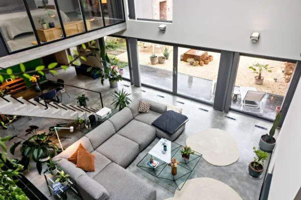Stylish Loft with Industrial Charm - Bed and Breakfast Kortenberg