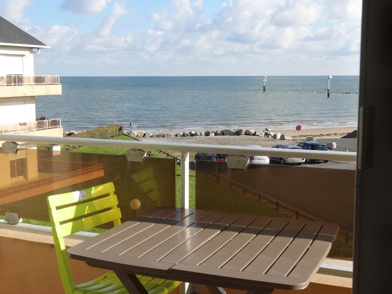 Appartement 3 pièces avec vue sur mer et port - Ferienwohnung Grandcamp-Maisy