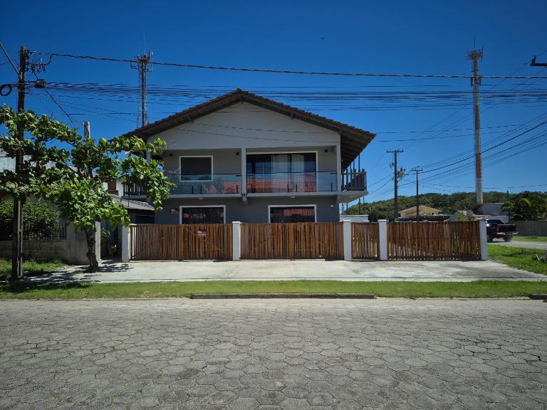 Suítes Quádruplas Nereidas - B&B Guaratuba