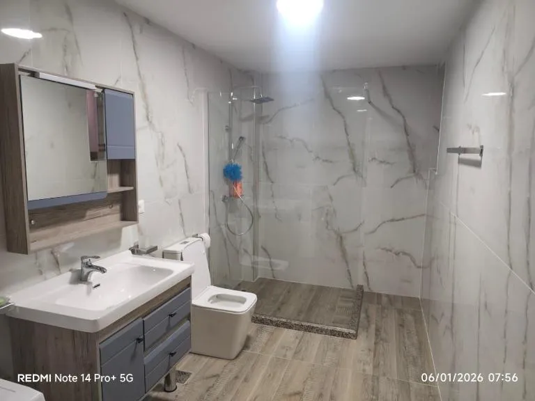 Oremari Home - Ferienwohnung Korça