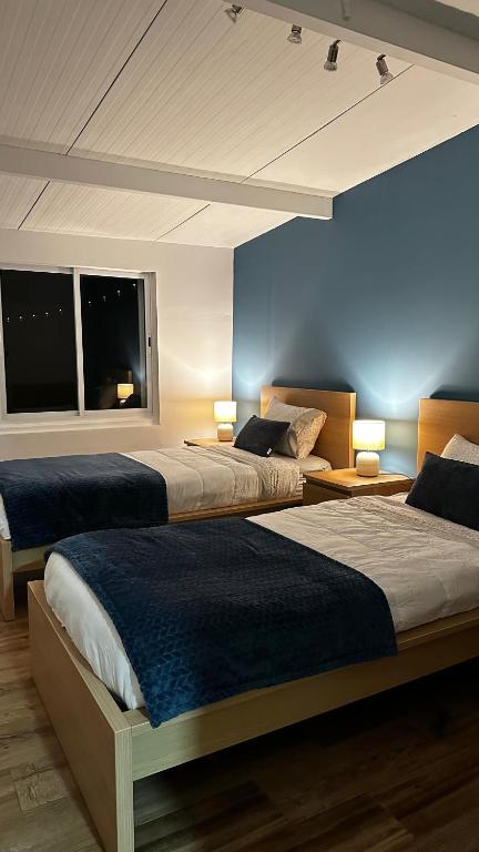 Azores Square House historic city center - B&B Ponta Delgada