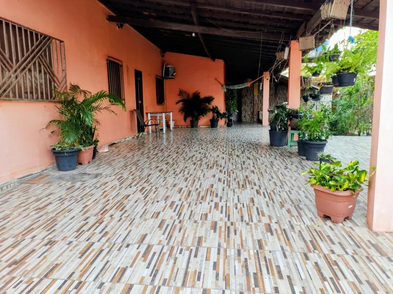 Rosa cheirosa - B&B Barreirinhas