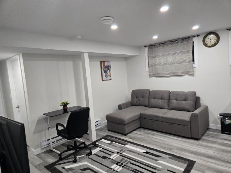 Brand New Peaceful and Cozy Suite - Ferienwohnung Regina