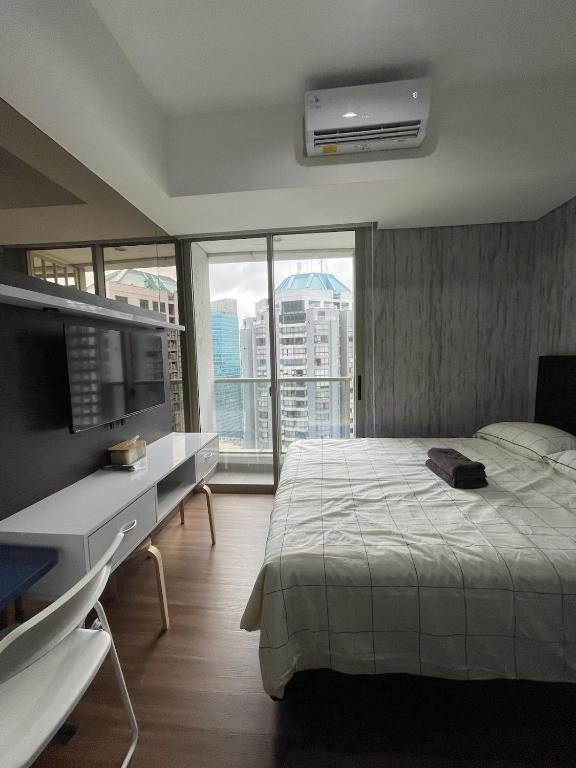 Aravaya Living at Taman Anggrek Residences Fragrant - B&B Jakarta