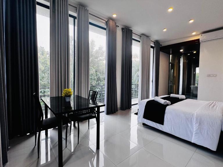 VILLA Pearl White Residency - Chambres d'hôtes Polonnâruvâ