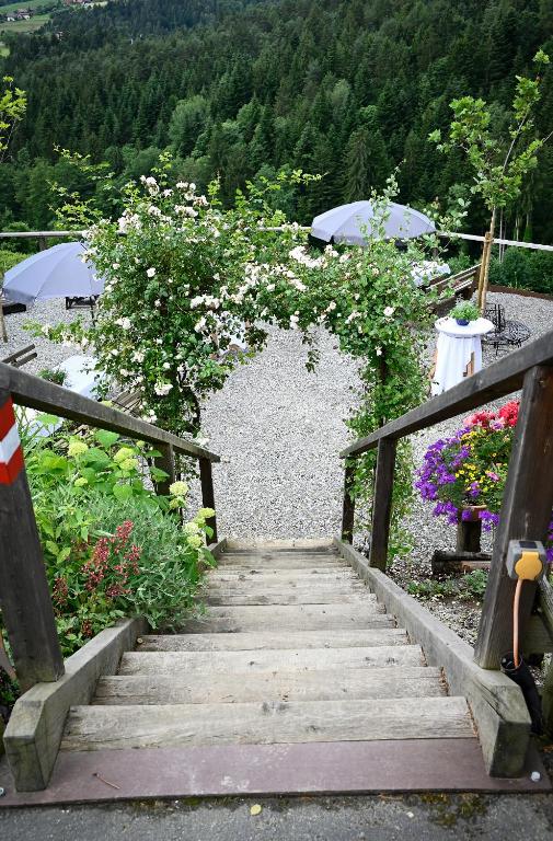 Kulinarischer Weinhof Florlwirt - Ferienwohnung Gundersdorf