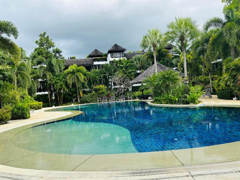 Bangtao Beach Gardens 2 bedroom villa near Surin beach - Chambres d'hôtes Ban Lum Fuang