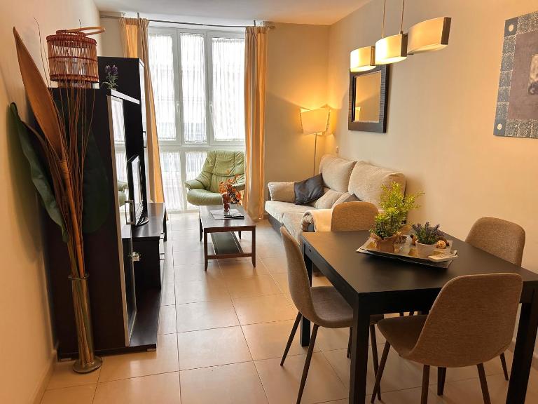 Los Boliches, modernos aptos 1 y 2 Dormitorios fantástica ubicación - Ferienwohnung Fuengirola