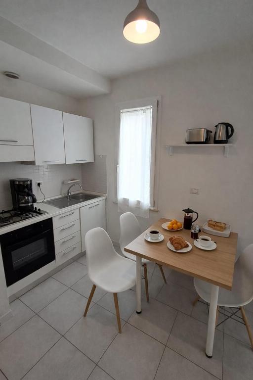 Casa Al Mare-apartment near the sea-free park - B&B Pesaro