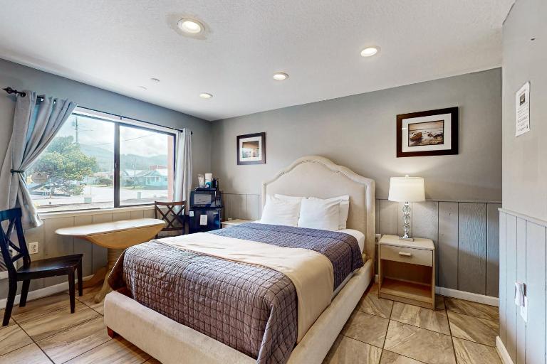 Sea Treasures Inn #101 - B&B Rockaway Beach