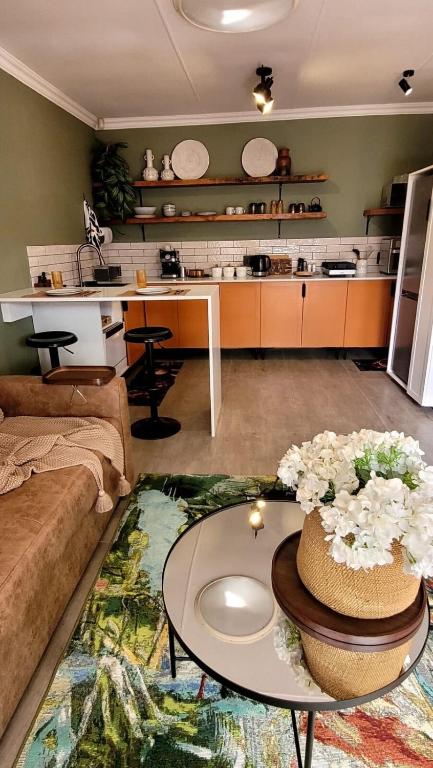 Iris HAVEN feel at home - Bed and Breakfast Pretoria