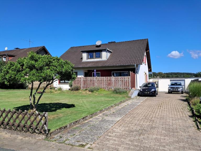 Fewo-Wittland Ferienwohnung mit Hund im Extertal - Bed and Breakfast Extertal